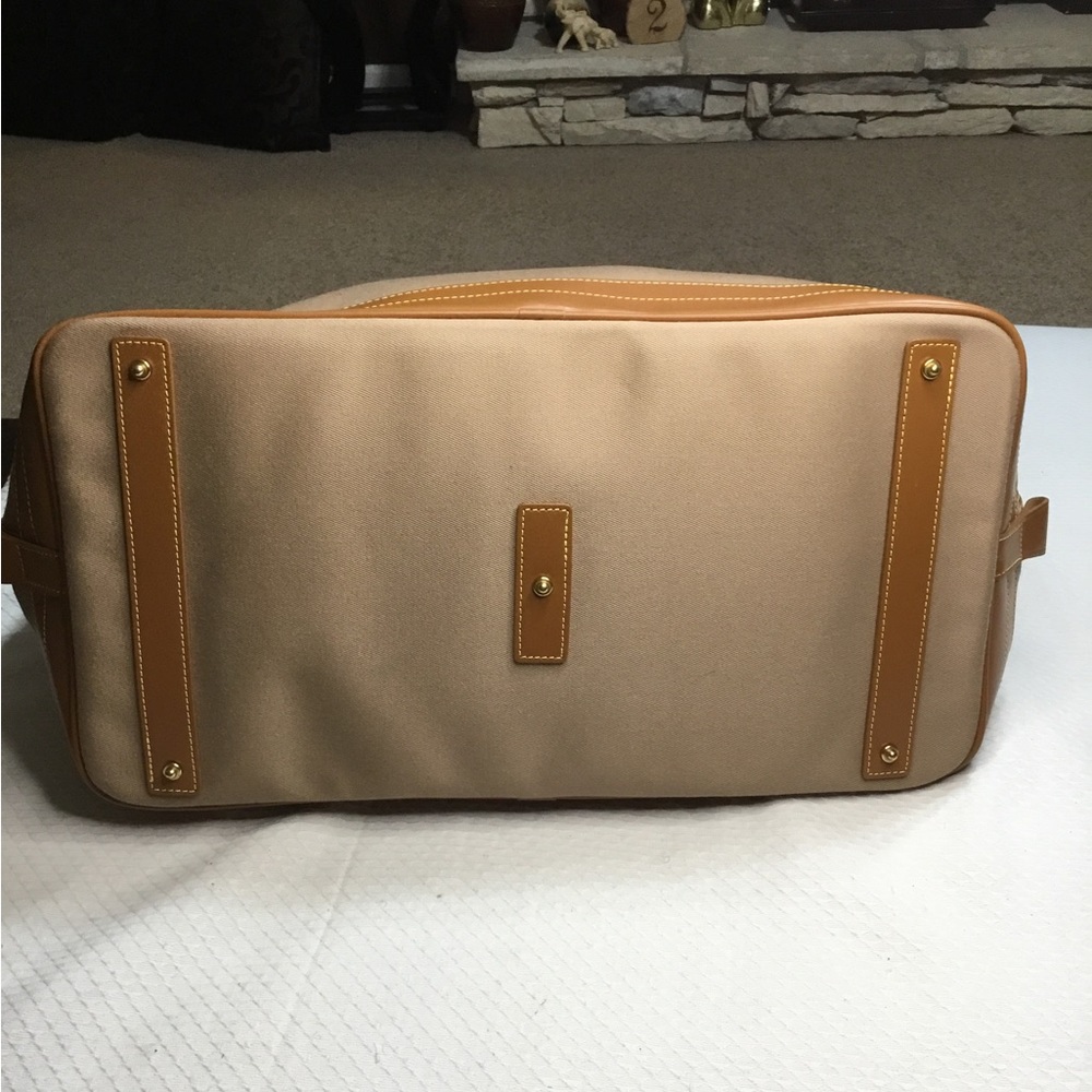 Dooney & Bourke oversized tote - Picture 7 of 14